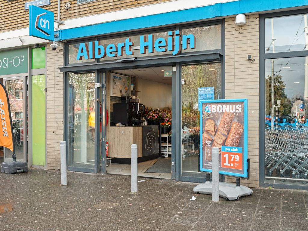 Lunterenstraat 105, 'S-GRAVENHAGE