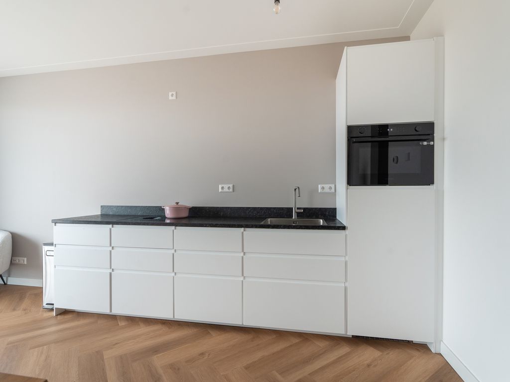 Waldorpstraat 1794, 'S-GRAVENHAGE
