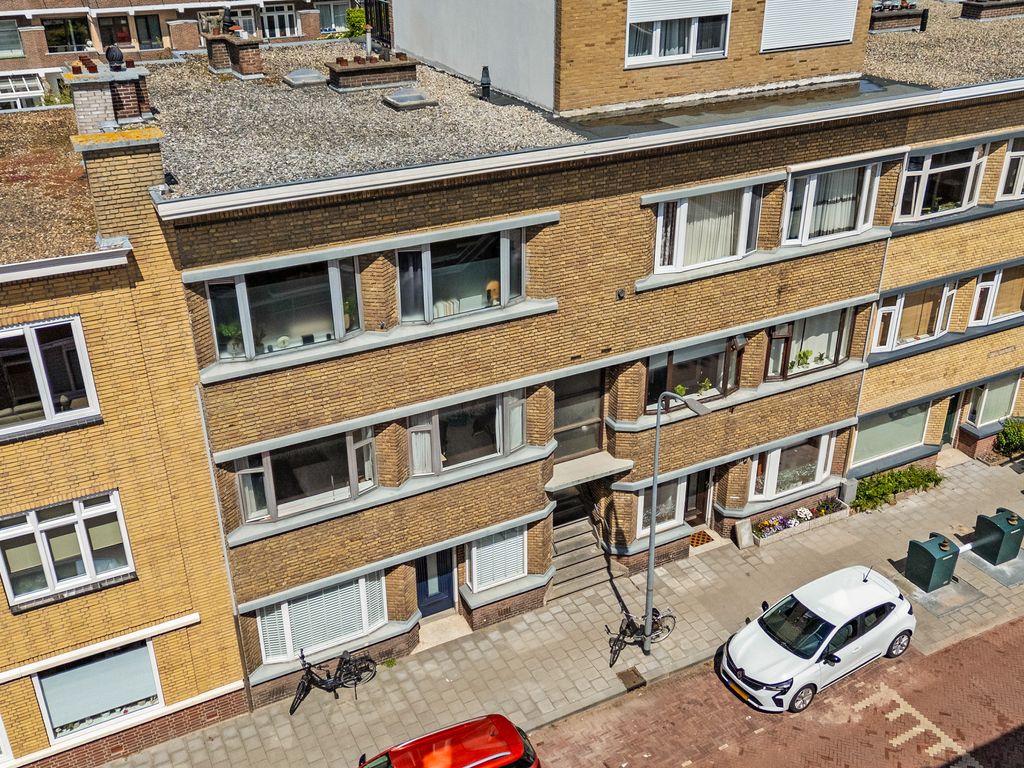 Den Helderstraat 119, 'S-GRAVENHAGE
