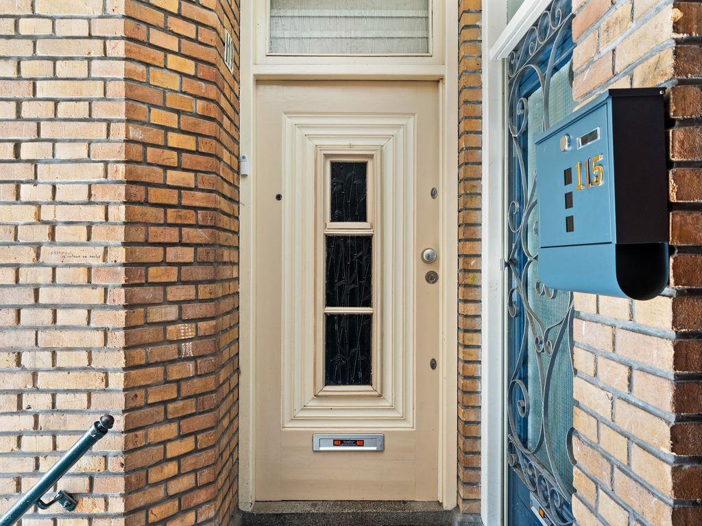 Den Helderstraat 119, 'S-GRAVENHAGE