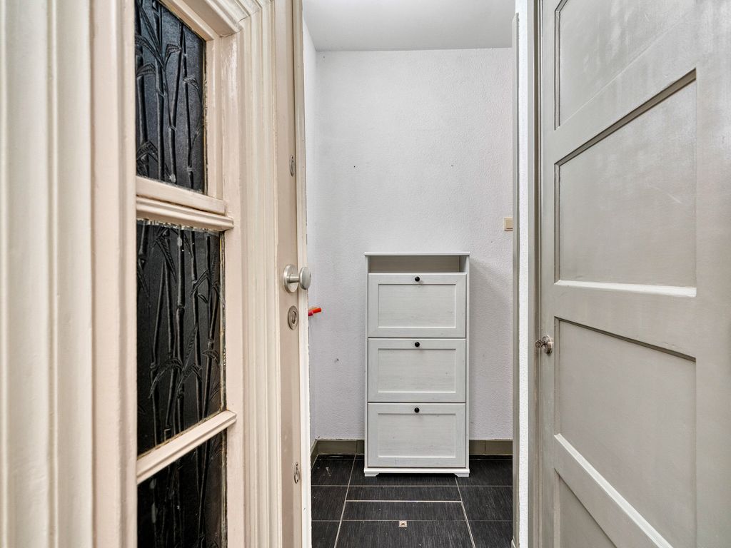 Den Helderstraat 119, 'S-GRAVENHAGE