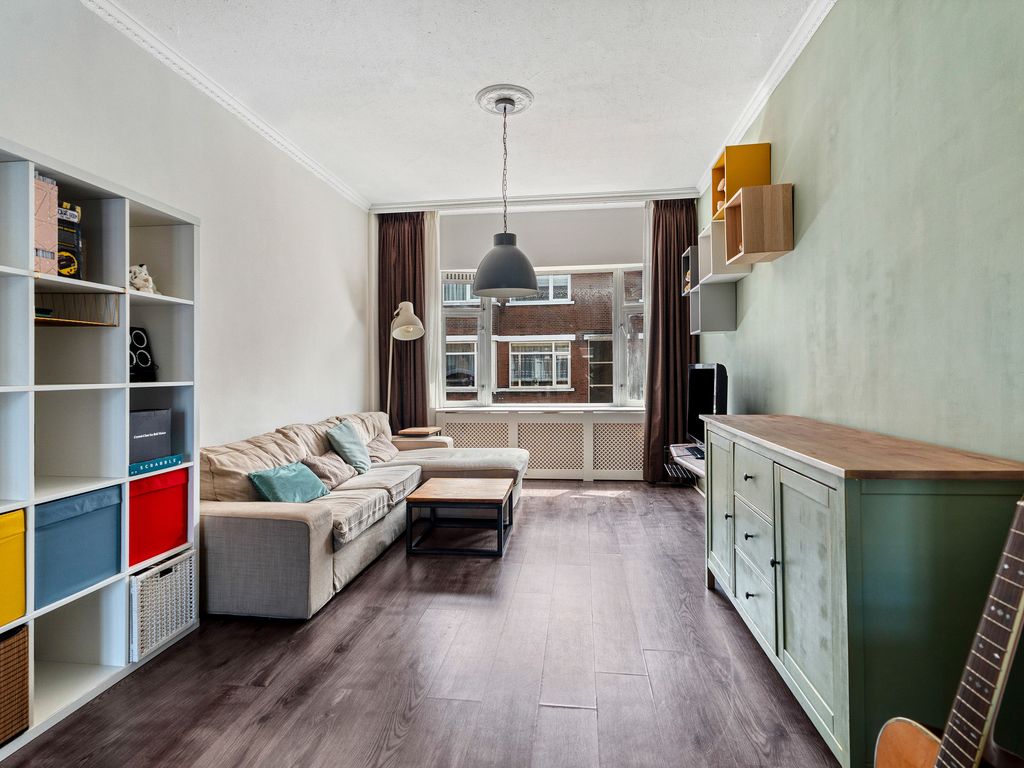 Den Helderstraat 119, 'S-GRAVENHAGE