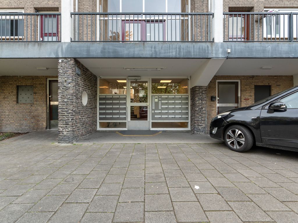 Meppelweg 859, 'S-GRAVENHAGE