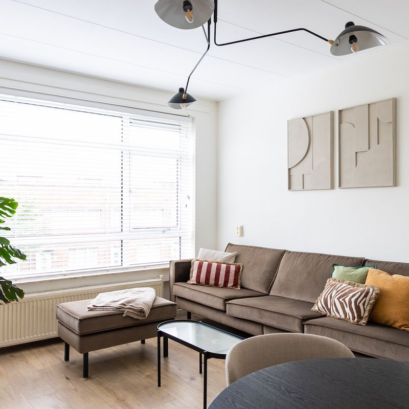 Vriezenveenstraat 33, 'S-GRAVENHAGE
