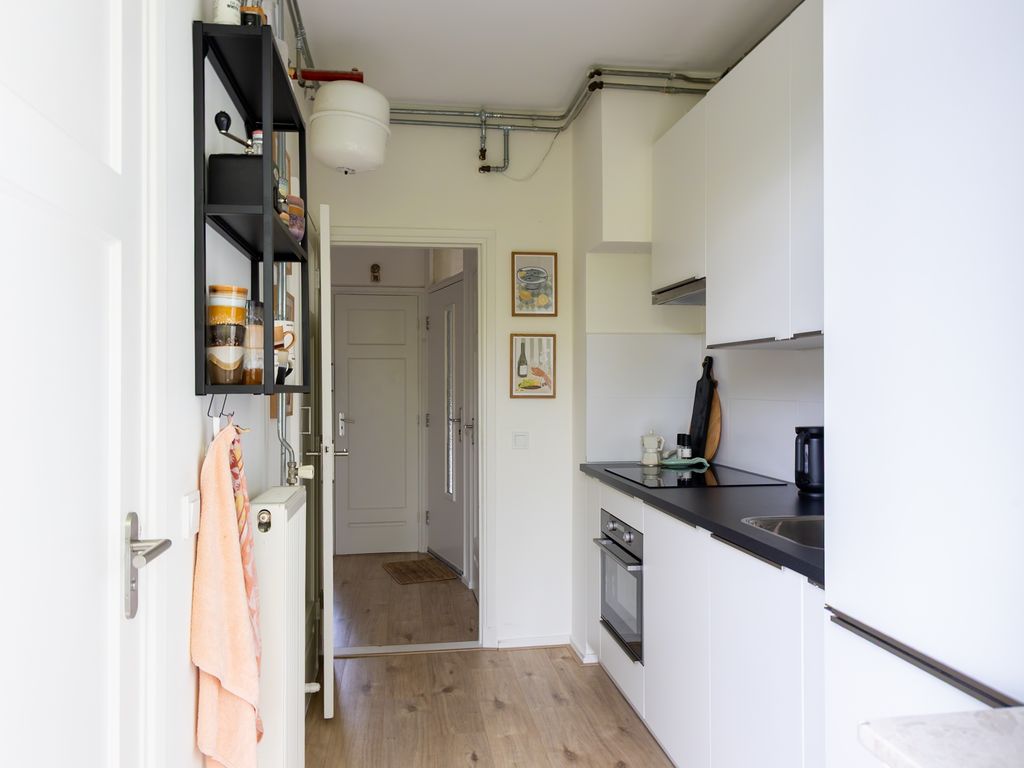 Vriezenveenstraat 33, 'S-GRAVENHAGE