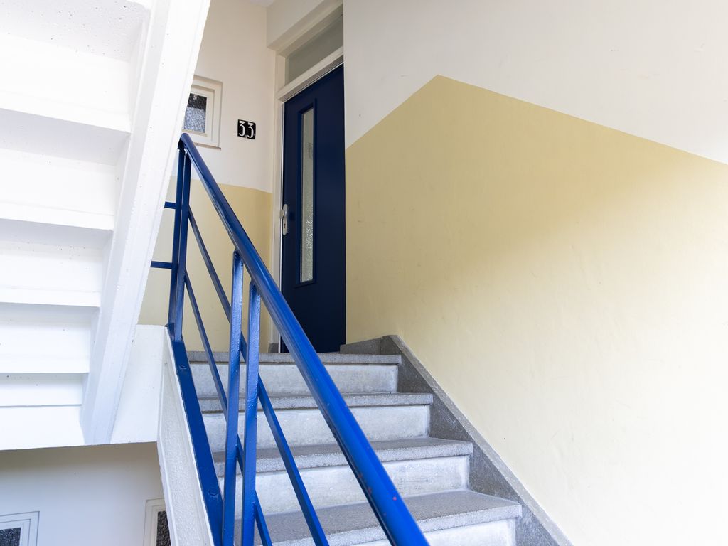 Vriezenveenstraat 33, 'S-GRAVENHAGE