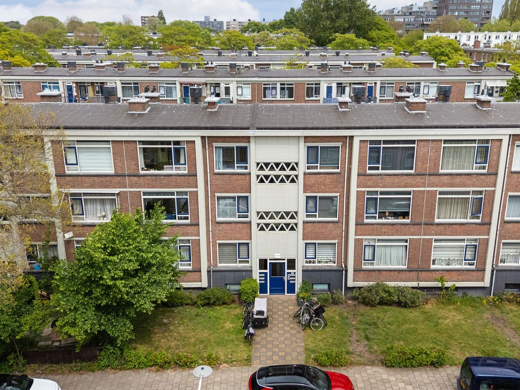 Ruinerwoldstraat 56, 'S-GRAVENHAGE