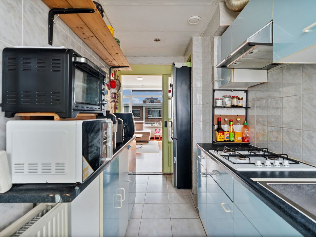 Ruinerwoldstraat 56, 'S-GRAVENHAGE