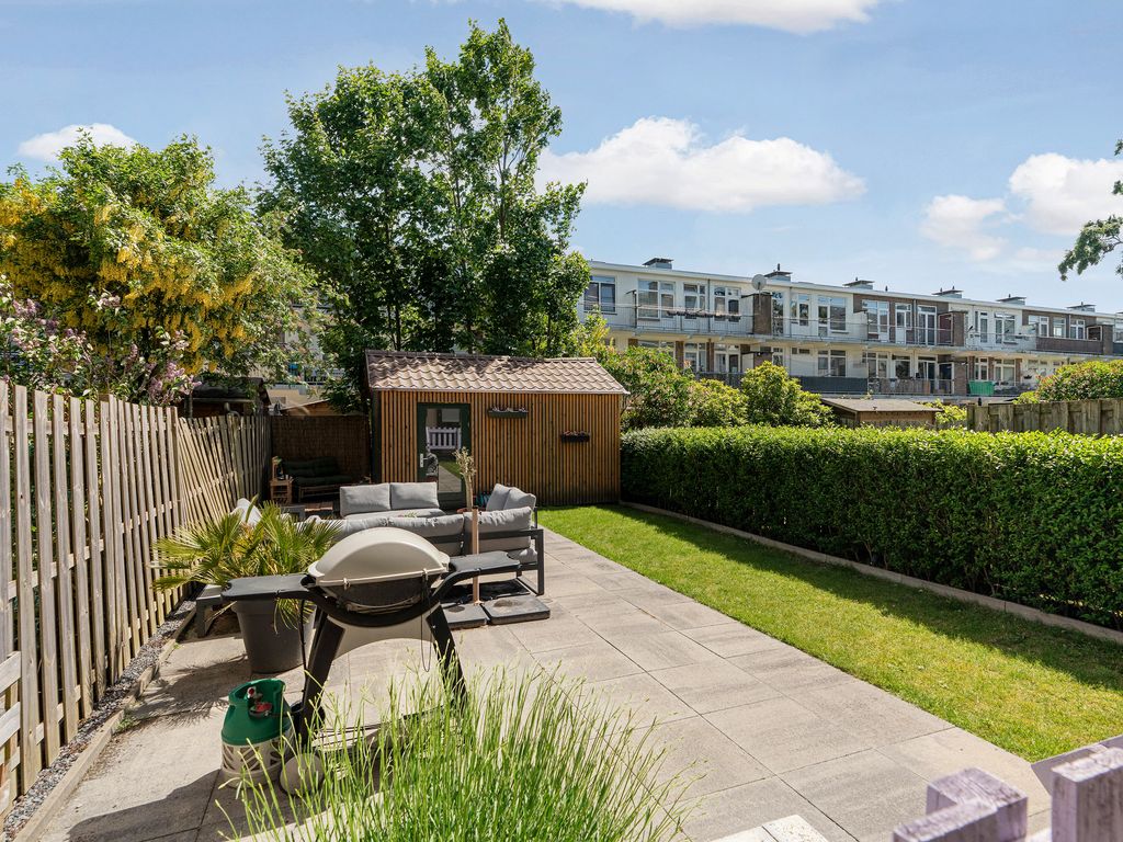 Veenendaalkade 320, 'S-GRAVENHAGE