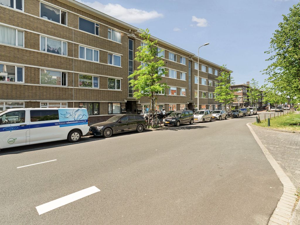 De la Reyweg 789, 'S-GRAVENHAGE