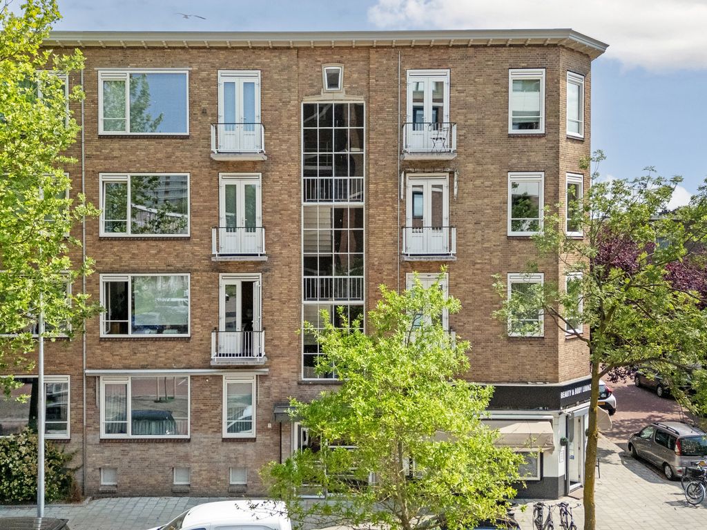 Medemblikstraat 248, 'S-GRAVENHAGE
