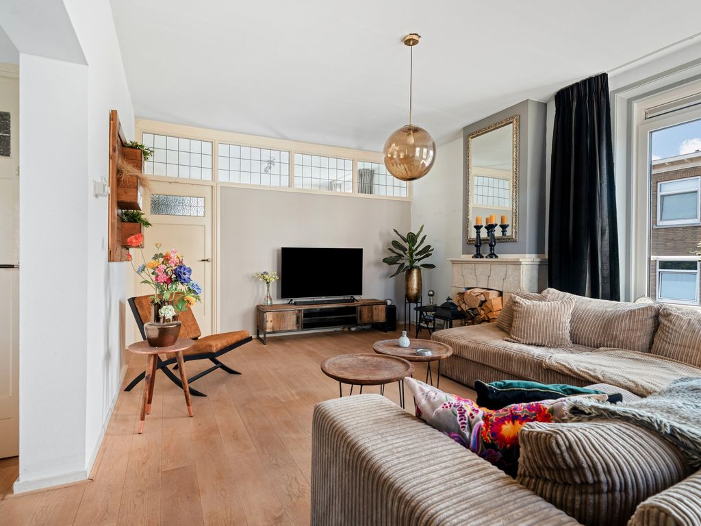Medemblikstraat 248, 'S-GRAVENHAGE