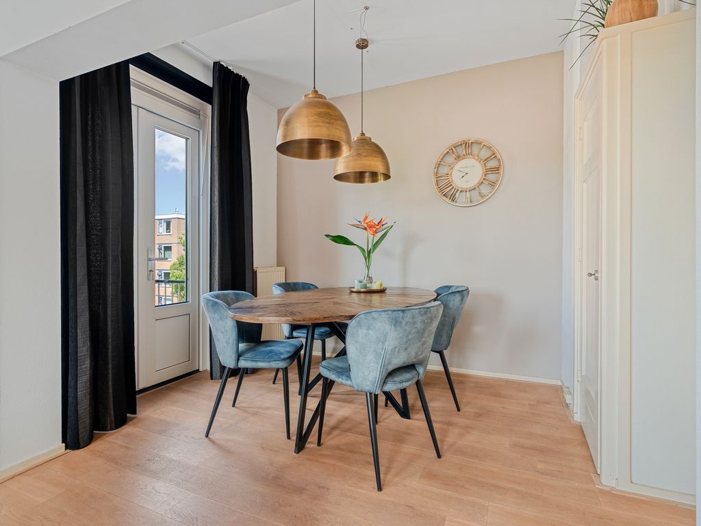 Medemblikstraat 248, 'S-GRAVENHAGE