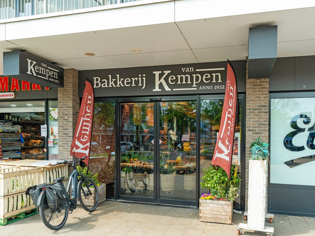 Medemblikstraat 248, 'S-GRAVENHAGE