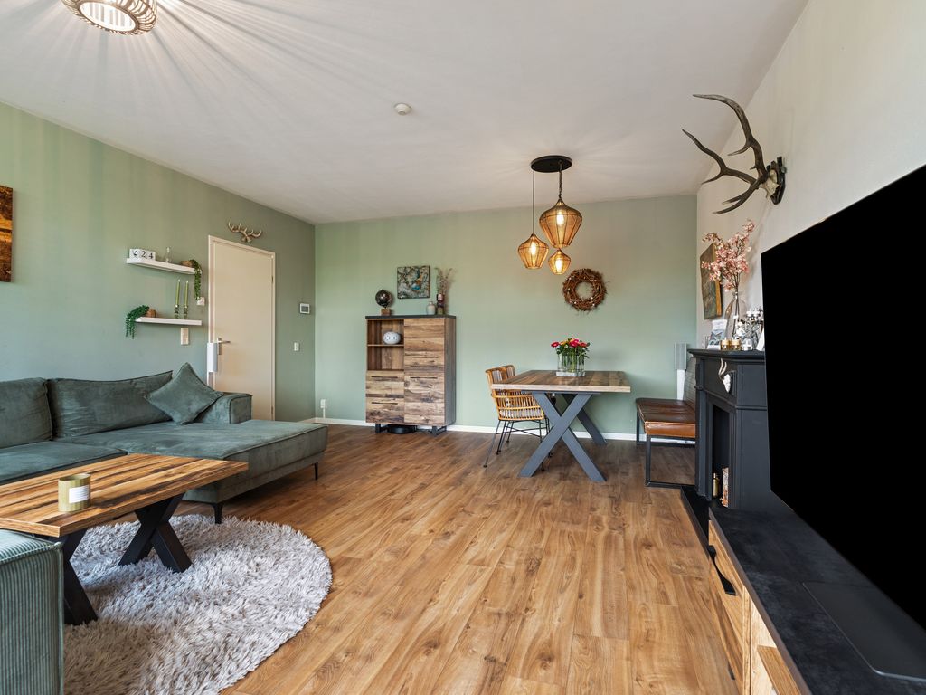 Holysingel 94, VLAARDINGEN
