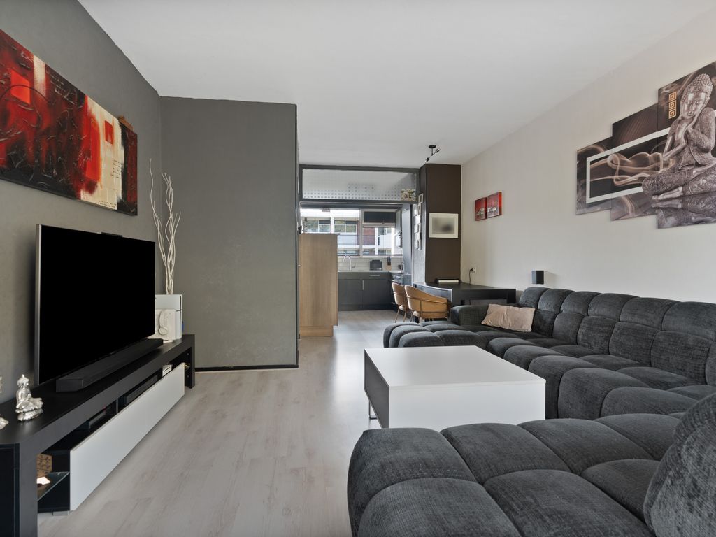 Wolvenrade 209, 'S-GRAVENHAGE