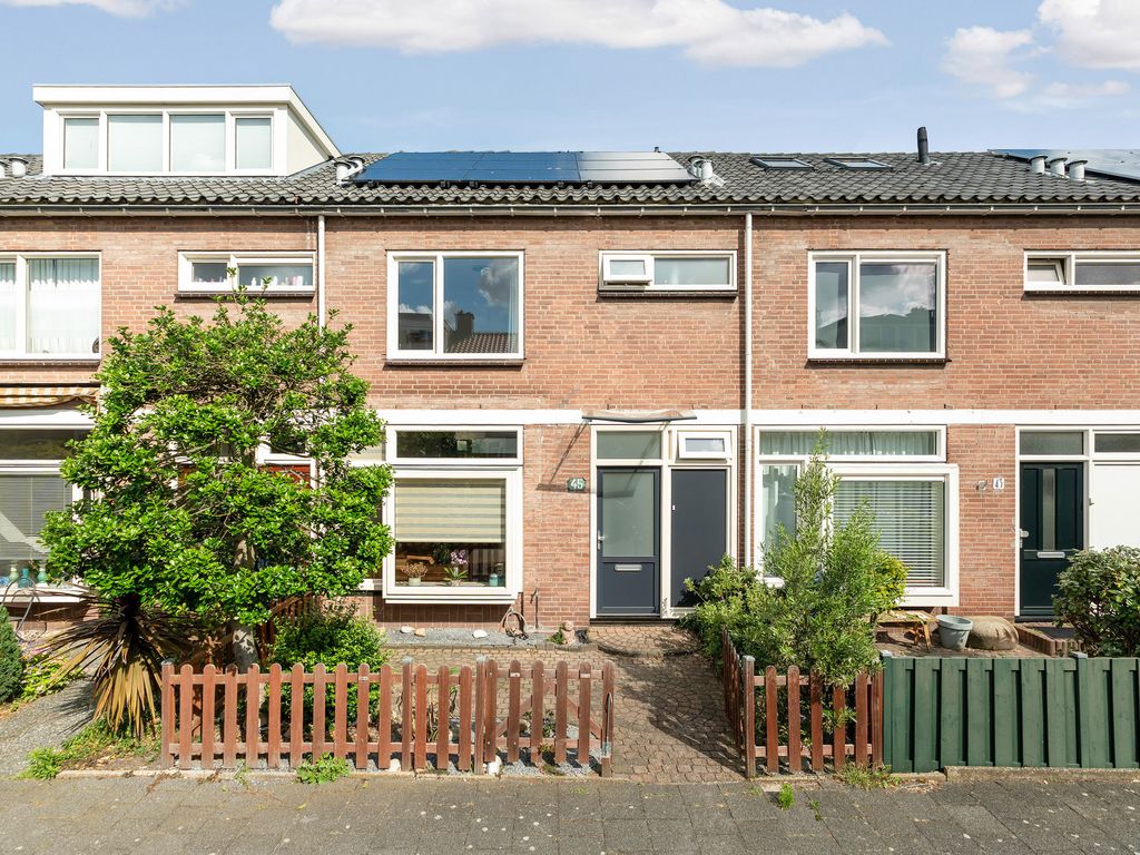 Wormerveerstraat 45, 'S-GRAVENHAGE