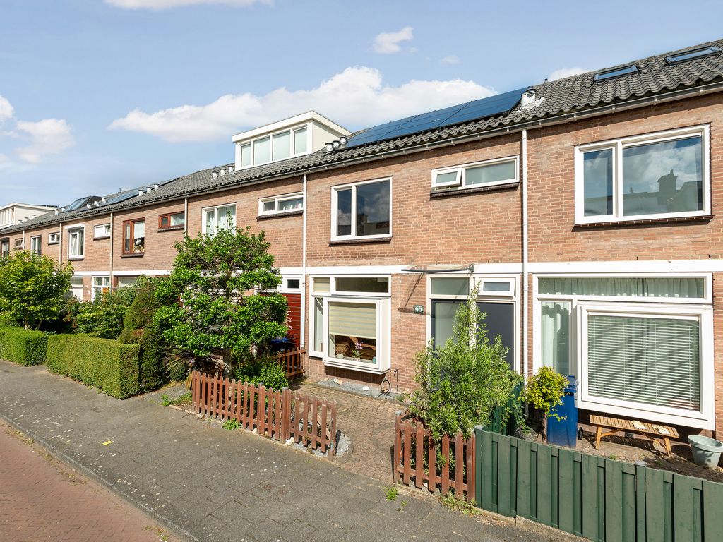 Wormerveerstraat 45, 'S-GRAVENHAGE