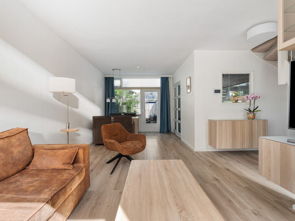 Wormerveerstraat 45, 'S-GRAVENHAGE
