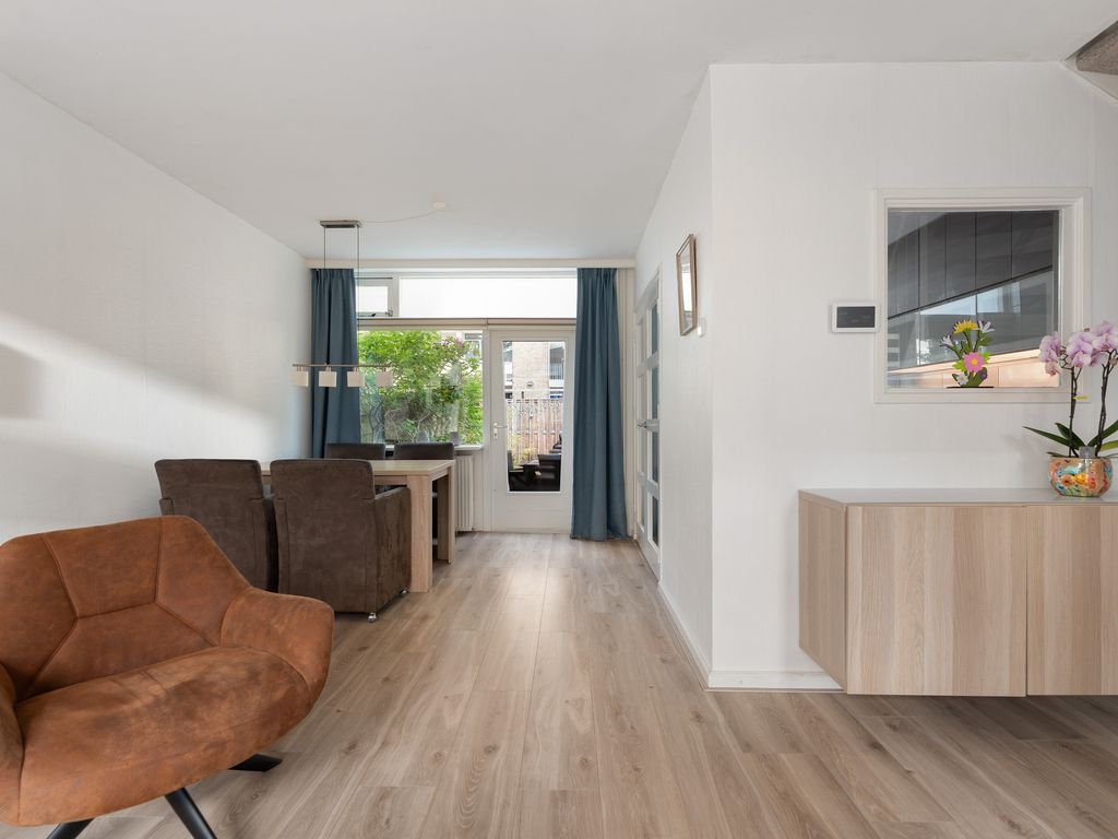 Wormerveerstraat 45, 'S-GRAVENHAGE