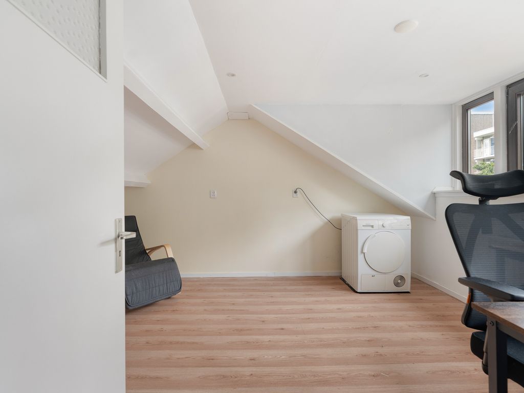 Wormerveerstraat 45, 'S-GRAVENHAGE