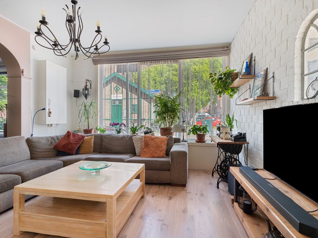 Boksdoornstraat 56, 'S-GRAVENHAGE