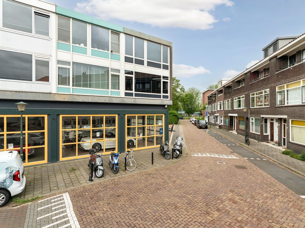 Bachstraat 25, VLAARDINGEN