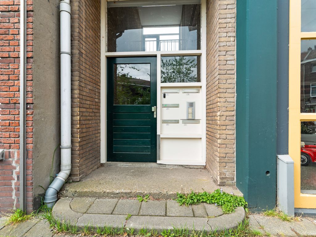 Bachstraat 25, VLAARDINGEN