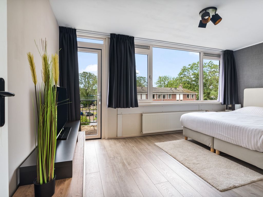 Bachstraat 25, VLAARDINGEN
