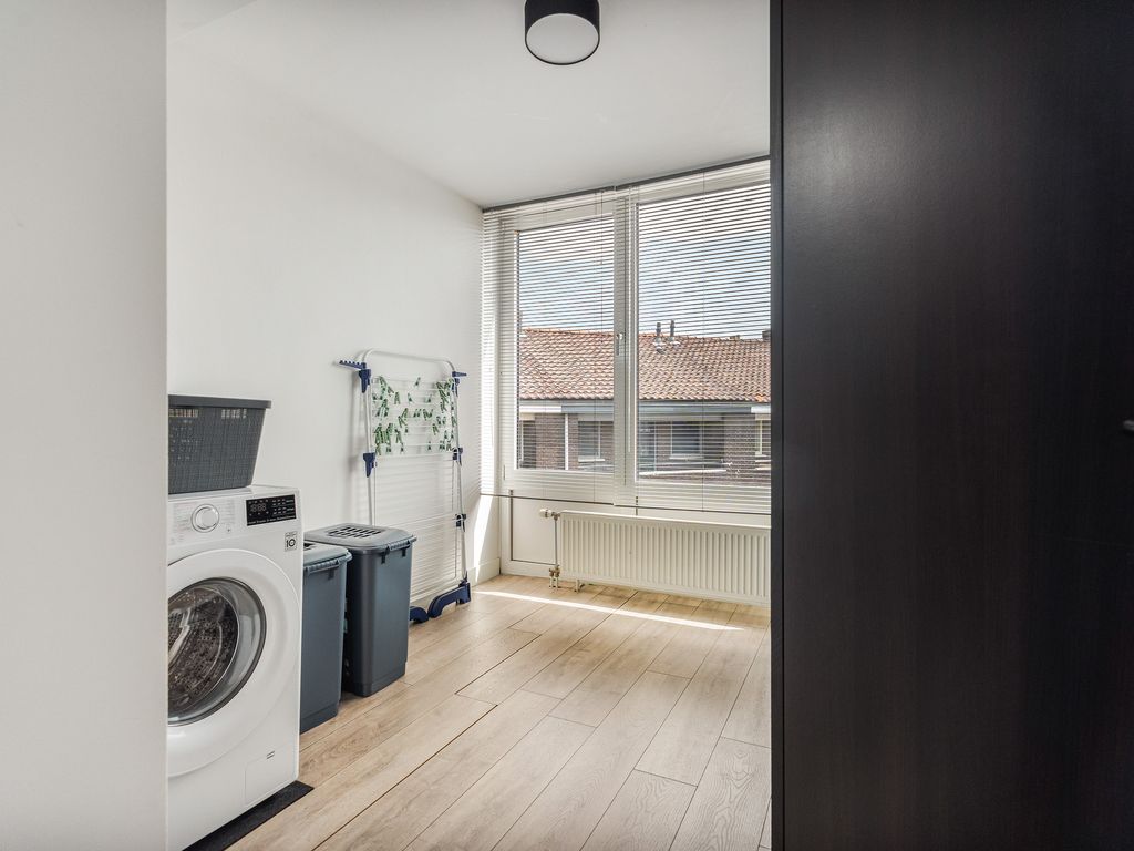 Bachstraat 25, VLAARDINGEN