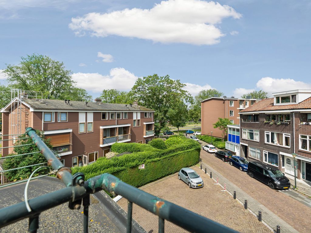 Bachstraat 25, VLAARDINGEN