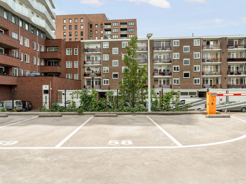 P.C. Boutenslaan 77, RIJSWIJK