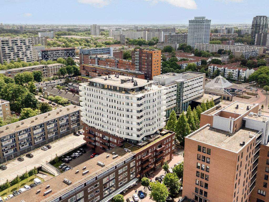 P.C. Boutenslaan 77, RIJSWIJK