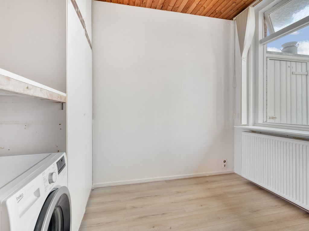 Velpsestraat 225, 'S-GRAVENHAGE