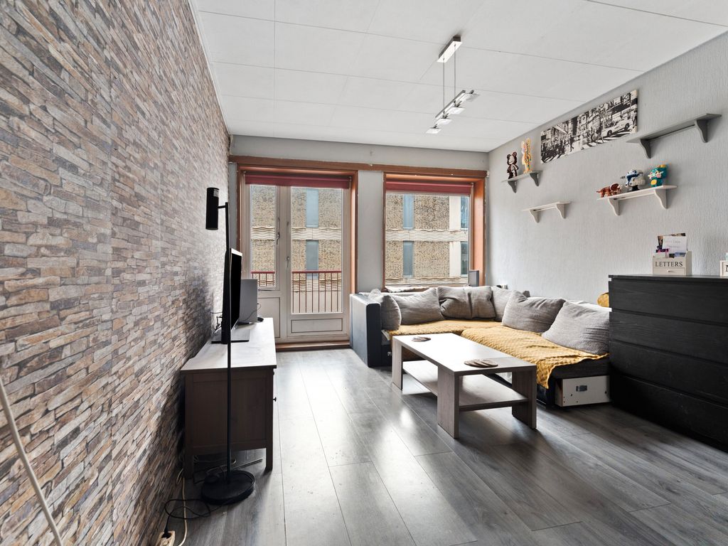 Roemer Visscherstraat 219, 'S-GRAVENHAGE
