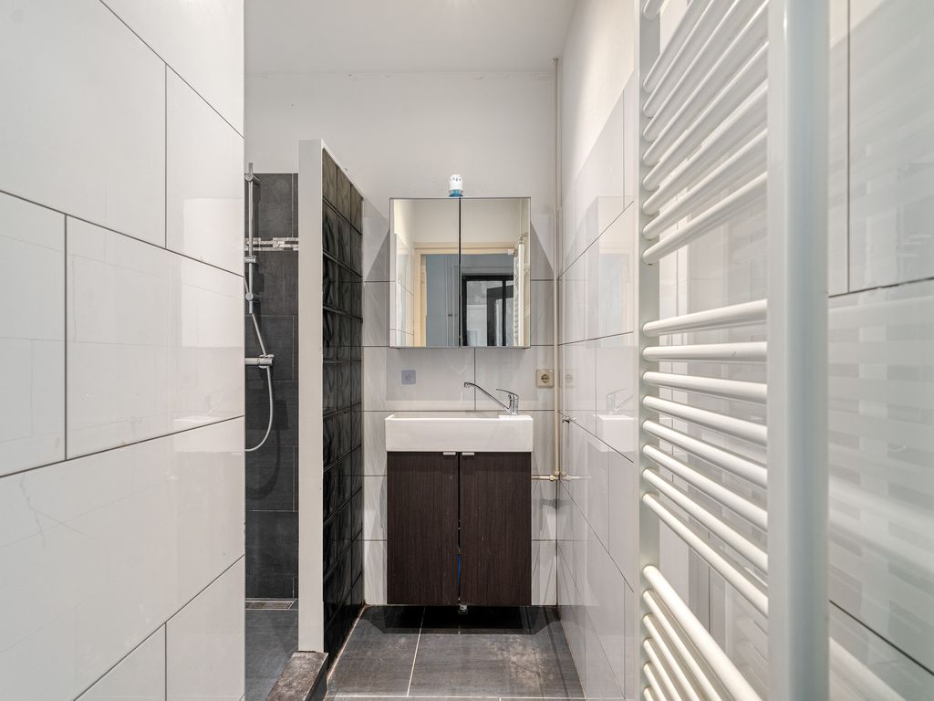 Woudenbergstraat 83, 'S-GRAVENHAGE