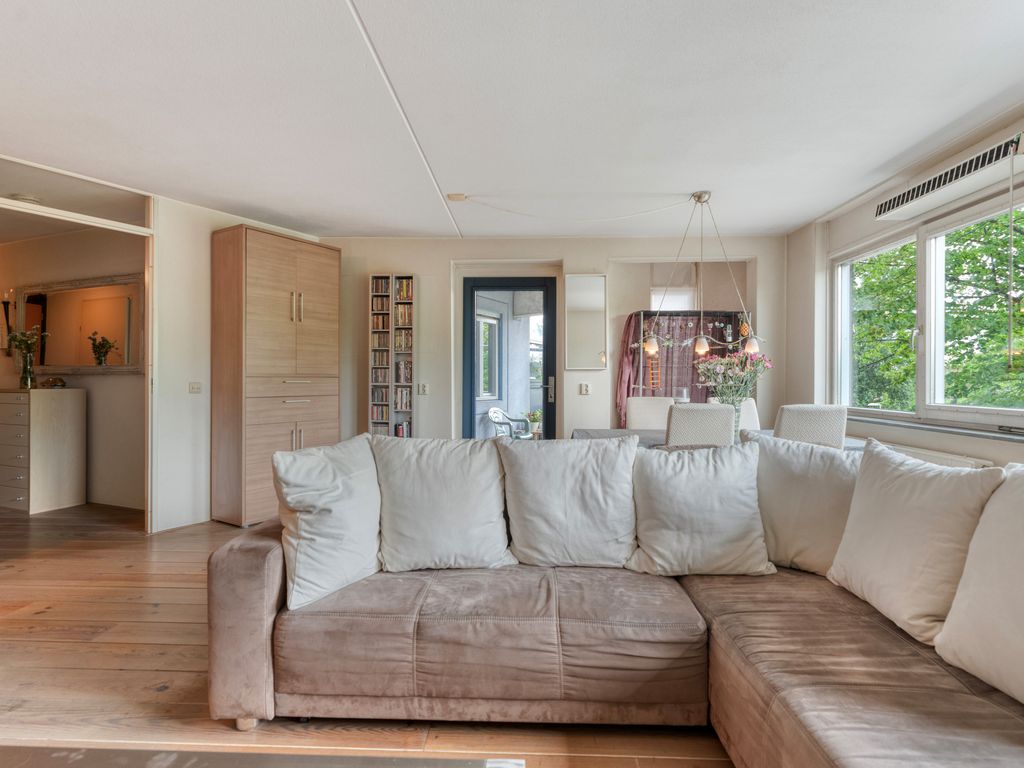 Troelstrakade 27A, 'S-GRAVENHAGE