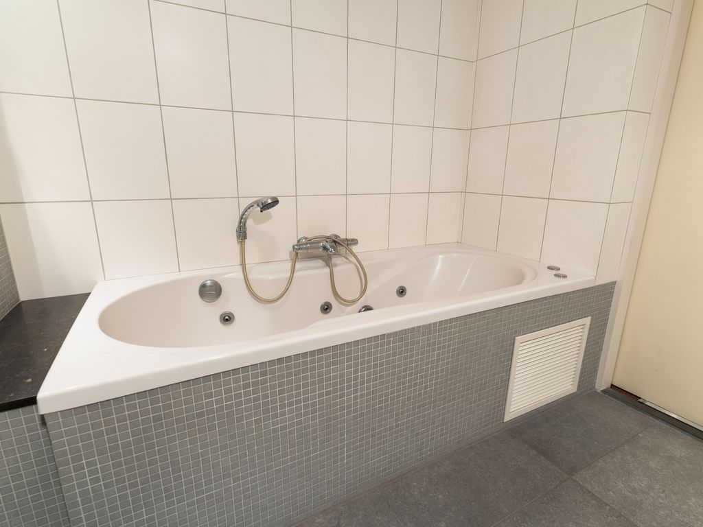 Troelstrakade 27A, 'S-GRAVENHAGE