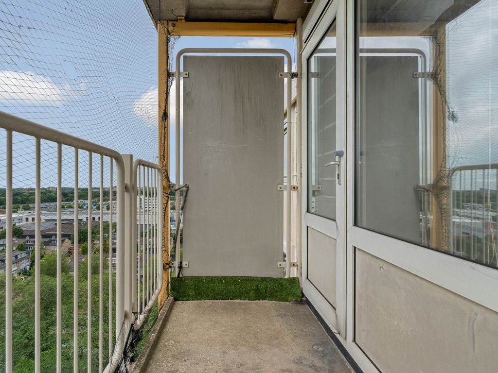 Wezelrade 91B, 'S-GRAVENHAGE