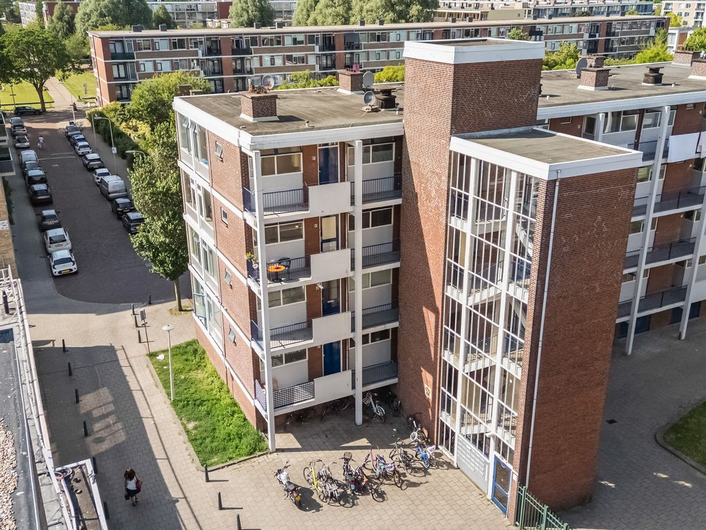 Wolvenrade 103, 'S-GRAVENHAGE