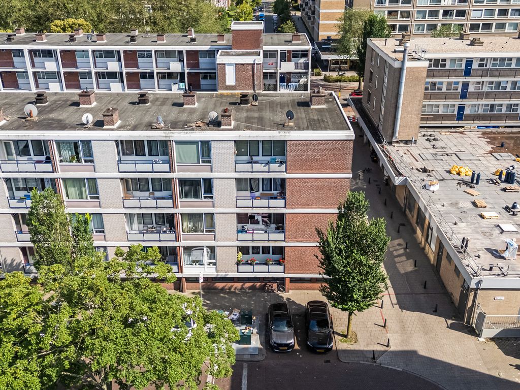 Wolvenrade 103, 'S-GRAVENHAGE