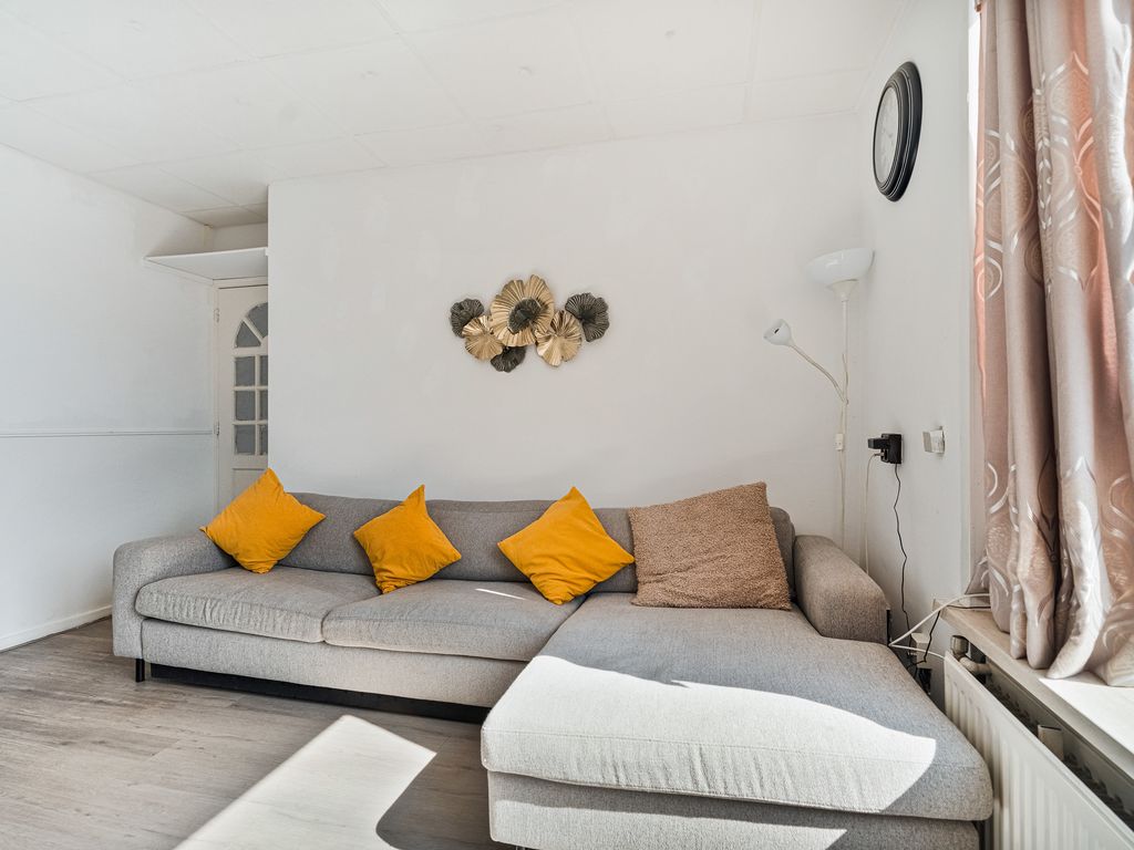 Wolvenrade 103, 'S-GRAVENHAGE