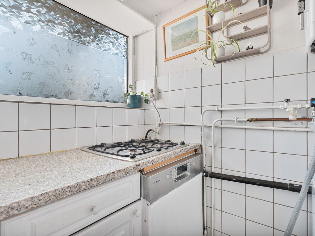 Wolvenrade 103, 'S-GRAVENHAGE
