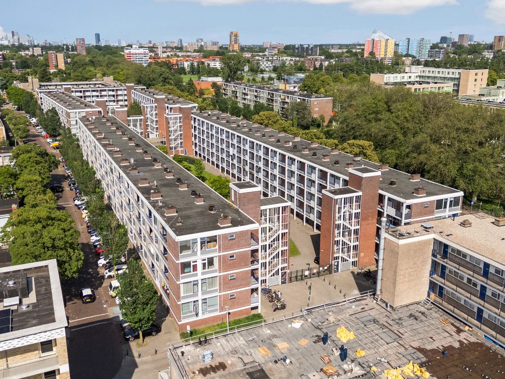 Wolvenrade 103, 'S-GRAVENHAGE