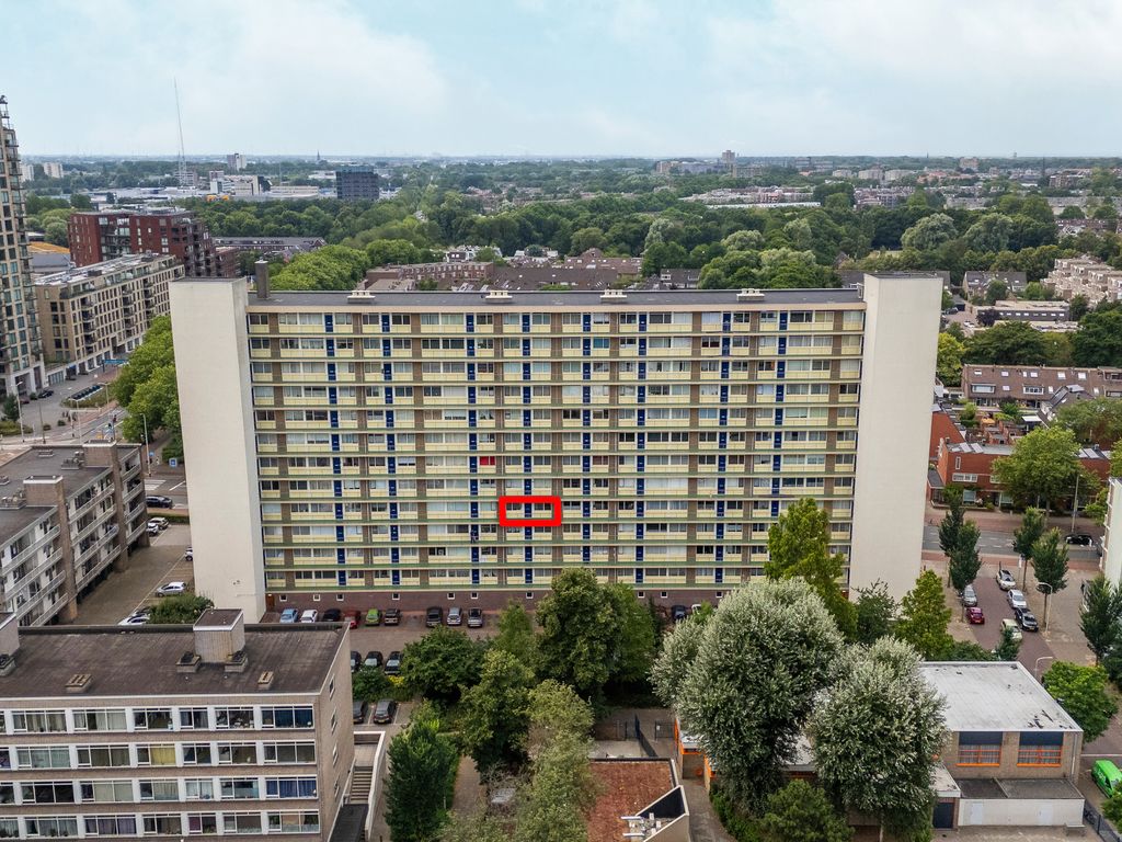 Leyweg 106A, 'S-GRAVENHAGE