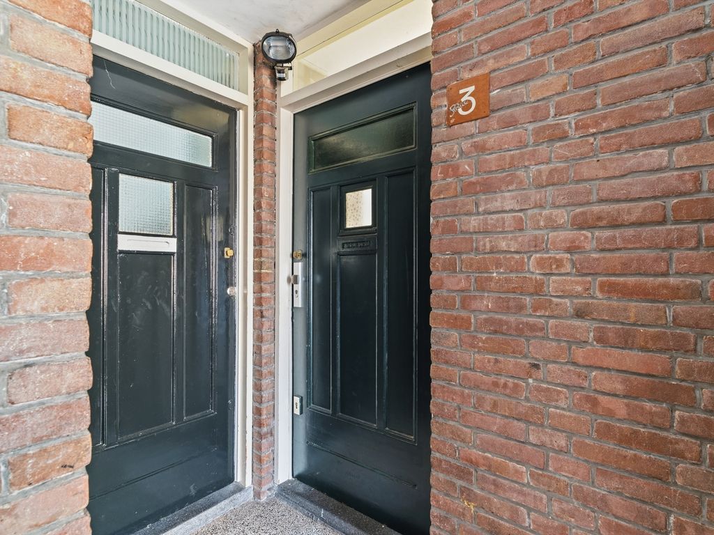 Bennekomstraat 3, 'S-GRAVENHAGE