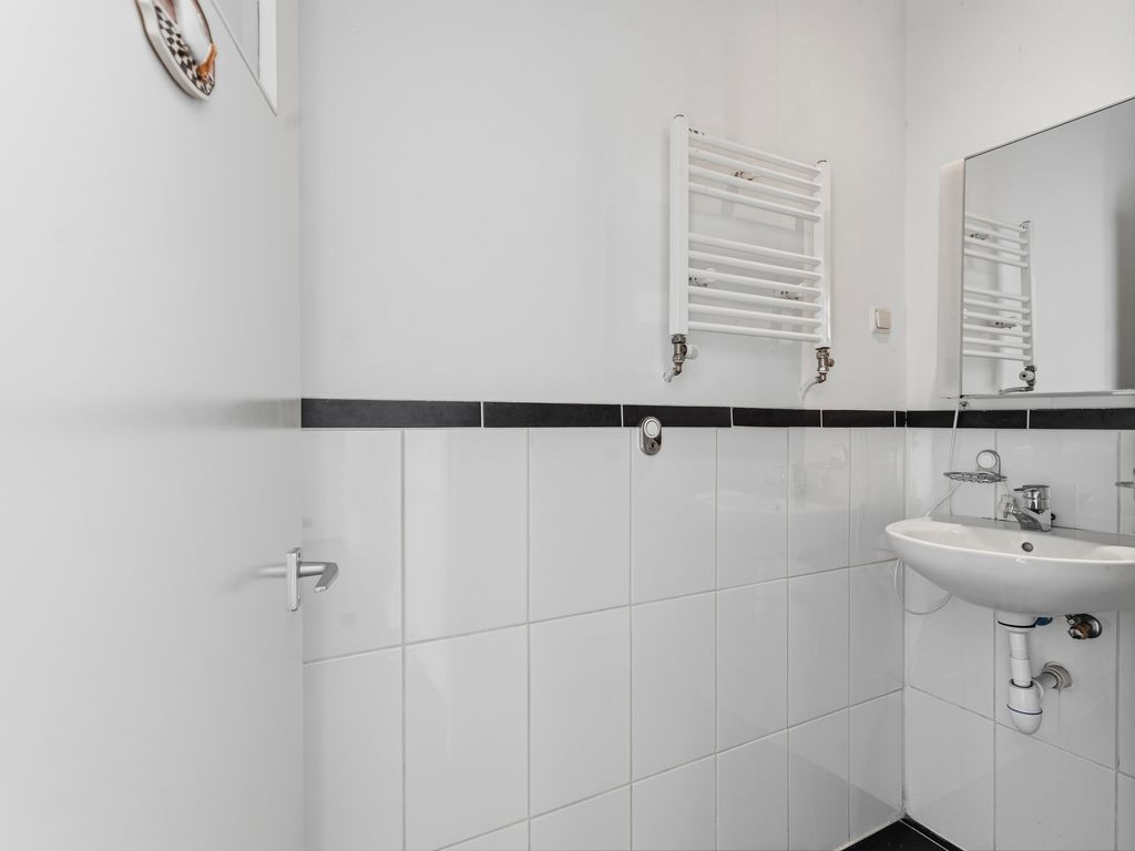 Bennekomstraat 15, 'S-GRAVENHAGE