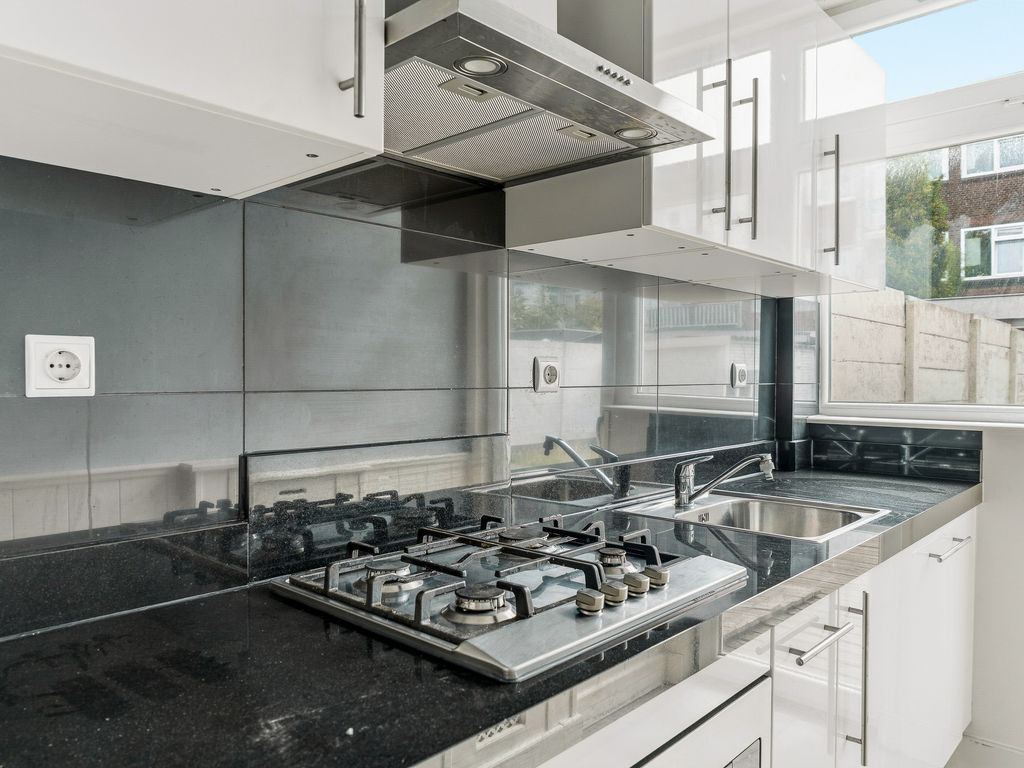 Loosdrechtsestraat 56, 'S-GRAVENHAGE