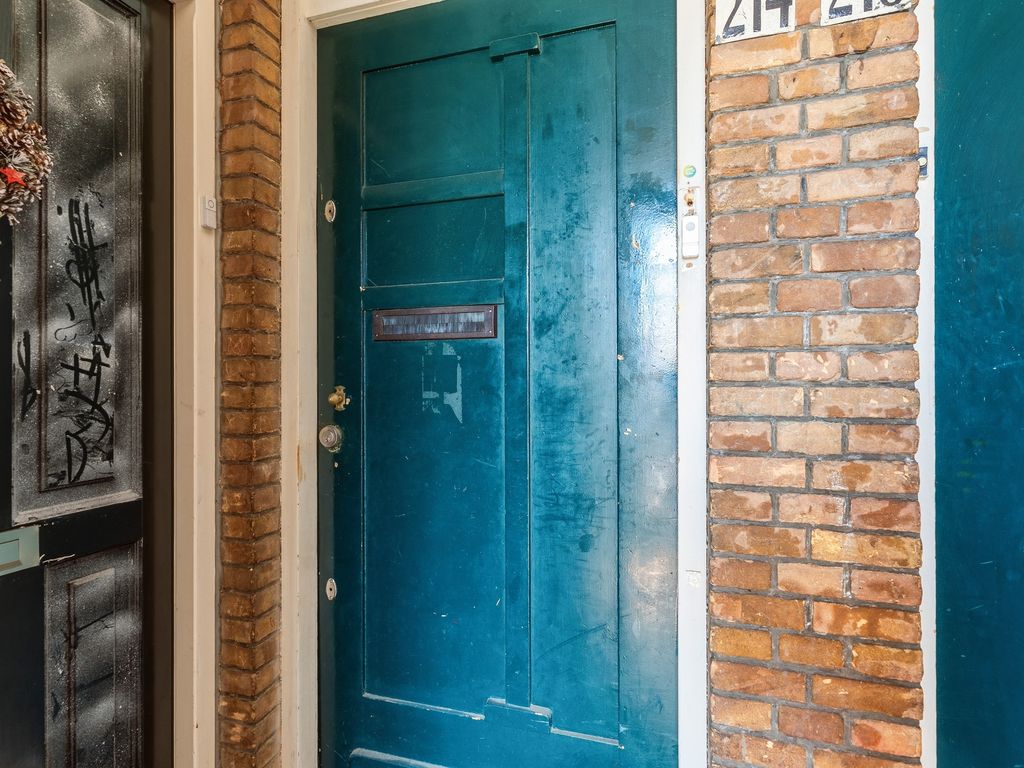 Capadosestraat 214, 'S-GRAVENHAGE