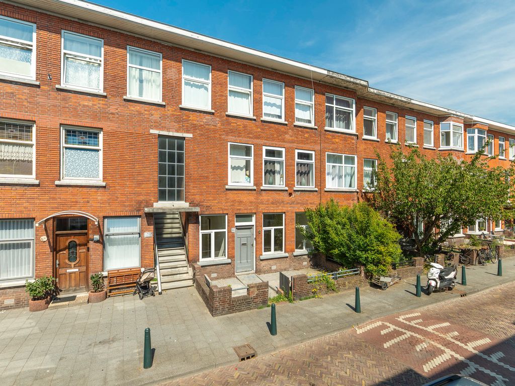 Vierhoutenstraat 20, 'S-GRAVENHAGE